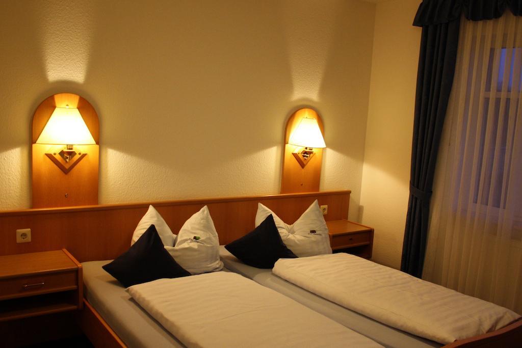 Hotel Restaurant Bergeshoehe Mettingen  Δωμάτιο φωτογραφία